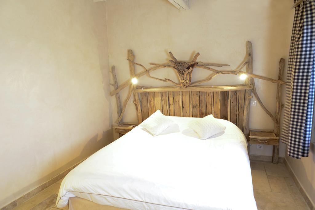 Manade Des Baumelles Bed and Breakfast Saintes-Maries-de-la-Mer Kamer foto